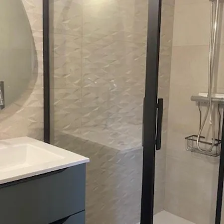 Tres Bel F3 Avec Balcon - Fr-1-703-217 Apartmán *