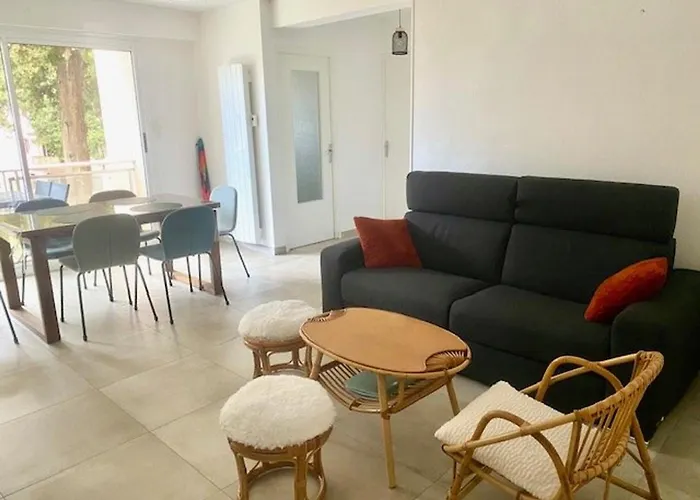 Apartment Tres Bel F3 Avec Balcon - Fr-1-703-217